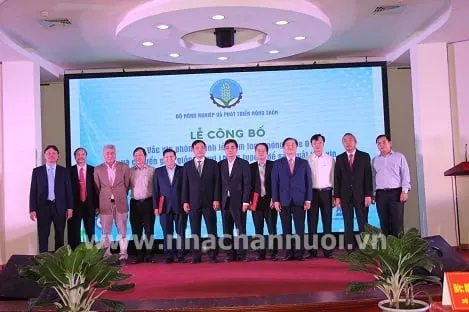 Công bố vắc xin phòng bệnh LMLM type O và chuyển giao giống vi rus LMLM type A để sản xuất vắc xin