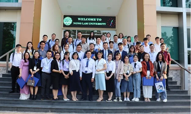 Công ty CP AVAC Việt Nam: Tham dự hội thảo “Vắc xin thú y: công nghệ sản xuất và ứng dụng”