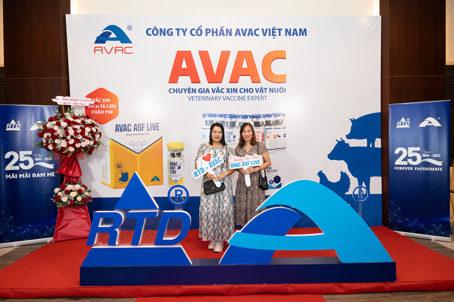 Hội thảo khoa học tại Hồ Tràm 4